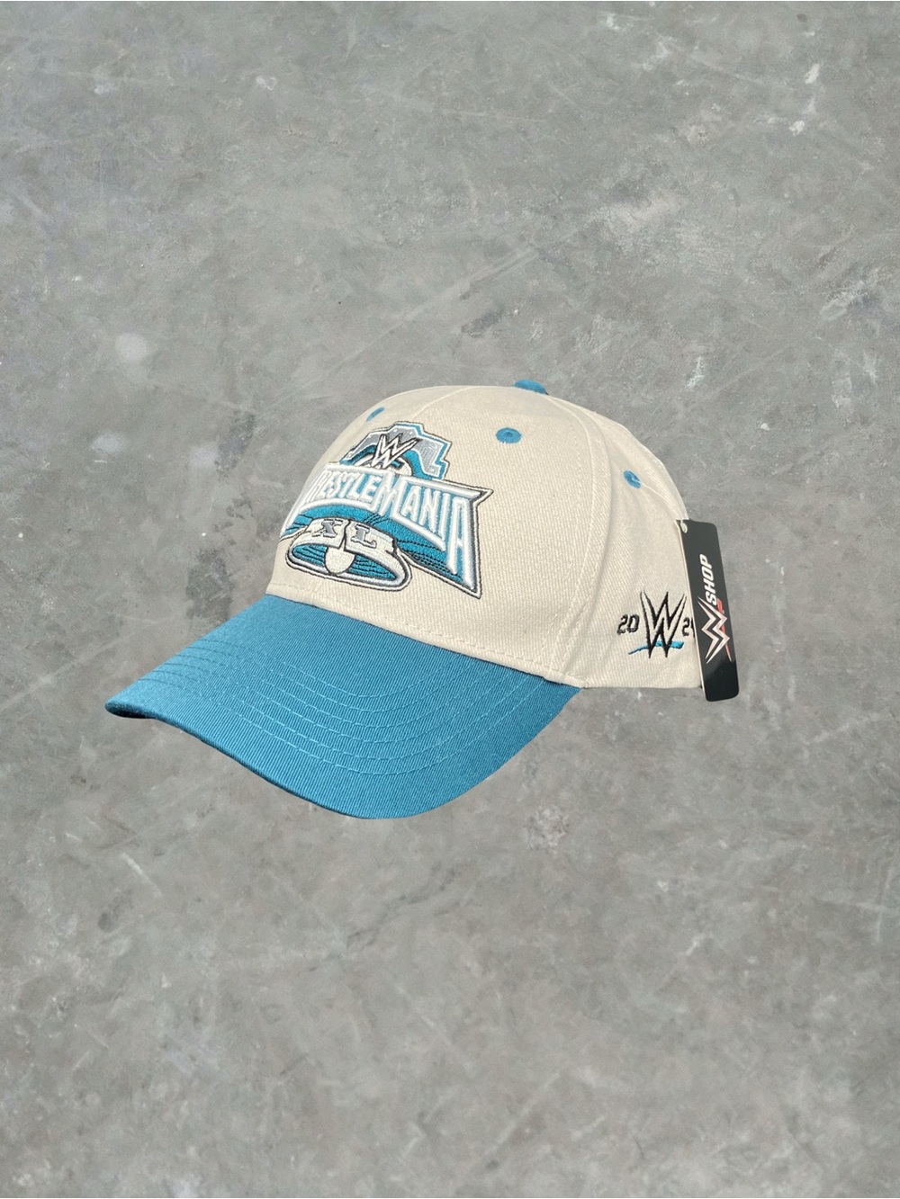 WWE Wrestlemania XL 40 Philadelphia Snapback Hat Liberty Bell Green Brim NWT